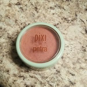 Pixi by petra beach rose blush